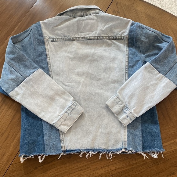 LEVI’S CLOLOR BLOCK TUCKER DENIM JACKET - Picture 2 of 10